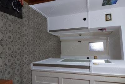 Apartament cu 2 camere decomandat în Micro 5 - 6