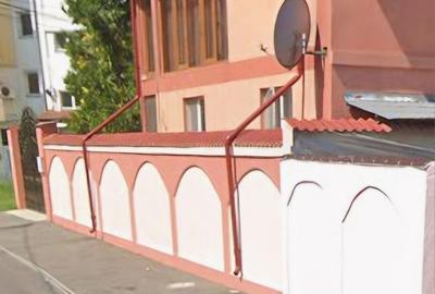 Casă cu 4 camere cu Teren 700 Mp în Viforâta - 1