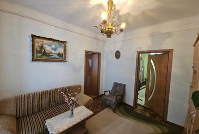 Apartament cu 3 camere semidecomandat, mobilat în Decebal - 9