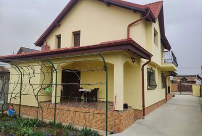 Casă cu 4 camere în Băleni - 7