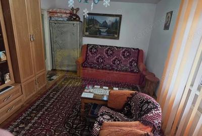 Apartament de vanzare cu 2 camere (cu vad comercial) - 2