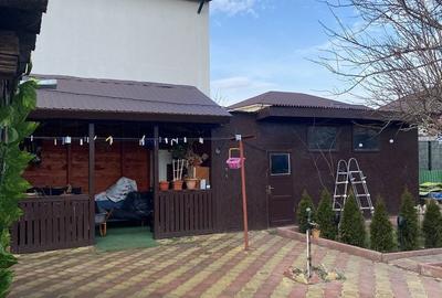Casă cu 4 camere cu Teren 625 Mp în Central - 1