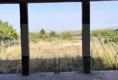 Casă cu 4 camere cu Teren 1657 Mp în Viile Satu Mare - 8
