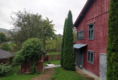 Casa din bârne , 3 camere, Stațiunea Cacica, SU 117mp,882 mp teren - 16