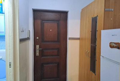 Garsonieră decomandată în Central - 1
