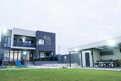 Vila Exclusivista pe malul lacului Siutghiol in Ovidiu - 19