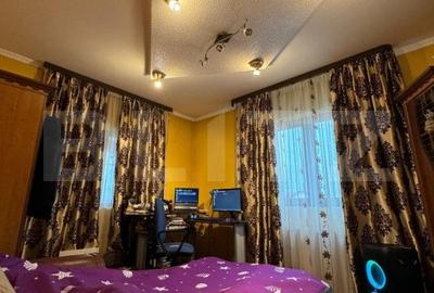 Casa de vanzare cu 6 camere, 480 mp, zona Vetis - 12