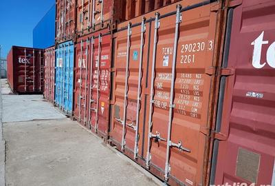 Spațiu comercial, de 2,400 mp, în Central