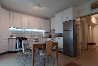 Apartament cu 3 camere decomandat în Europa - 7