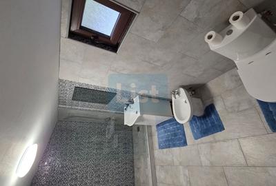 Casă cu 5 camere cu Teren 211 Mp în Eșelnița - 14