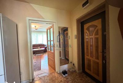 Apartament cu 3 camere decomandat în Săsar - 5