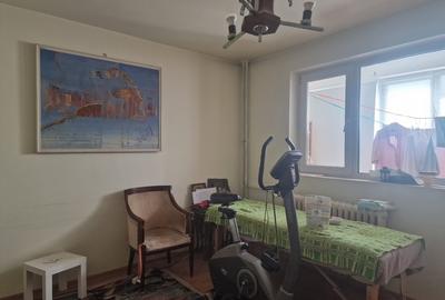 Drumul Taberei, Plaza Romania - 1