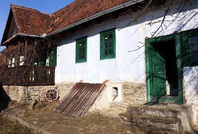 Casă cu 3 camere în Trei Sate - 1