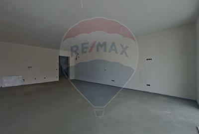 0% COMISION 3 camere, 68 mp, Intre Lacuri - 3