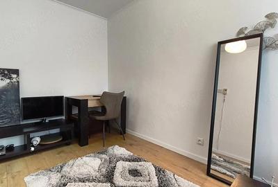Apartament cu 3 camere semidecomandat în Gojdu - 3