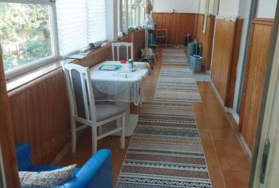 Casă cu 2 camere cu Teren 2251 Mp în Petrești - 10
