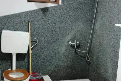 Garsonieră nedecomandată în Central - 2