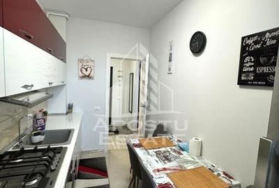 Apartament cu 3 camere, decomandat ,zona Girocului, Loc de parcare - 12