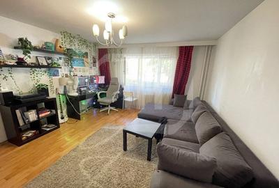 Apartament 1 camera, decomandat, strada Nasaud