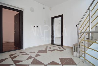 Casă individuală cu 11 camere cu Canalizare în Zorilor - 10