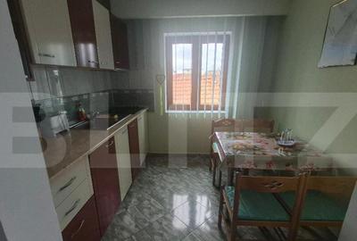 Pensiune turistica + casa de locuit, 315 mp, teren 761 mp, z - 4