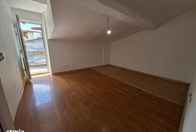 Casă cu 4 camere în Unirii - 16