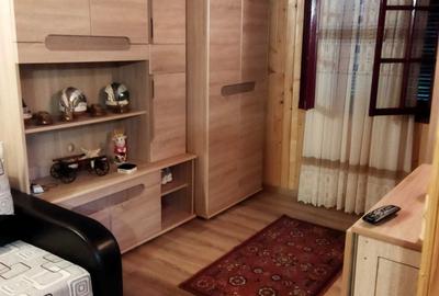 Casă cu 3 camere în Cărbunari - 6