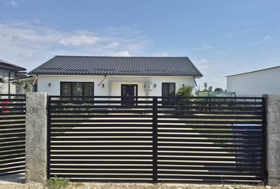 Vând  casa la 5 minute de Slatina jud Olt.  Construcție noua an 2022 , - 11