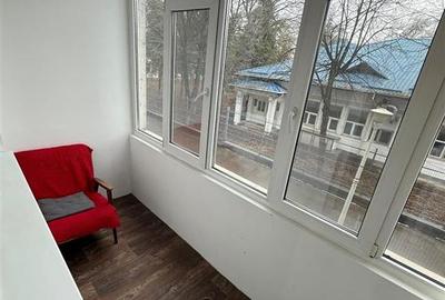 Apartament cu 3 camere semidecomandat în Podu Roș - 12