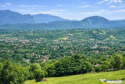 Teren de 2957 mp, în Zărnești - 4
