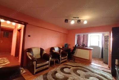 Apartament cu 2 camere decomandat în Gării - 1