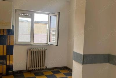 Apartament cu 3 camere decomandat în Central - 6