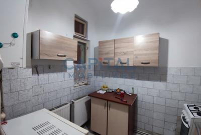 Fara comision! 3 camere 76 mp, pod 80 mp, cota parte din curte, ultracentral - 5