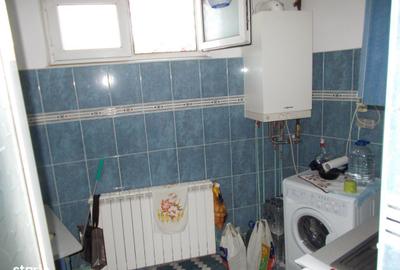 Casă cu 5 camere cu Teren 70 Mp în Central - 20