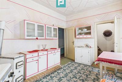 Casă cu 3 camere cu Teren 932 Mp în Central - 13