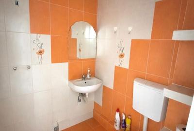 Apartament cu 3 camere decomandat în Central - 3