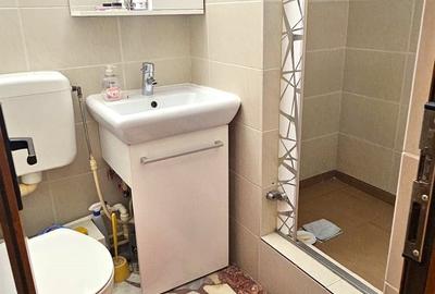 Apartament cu 4 camere decomandat în Tomis I - 21