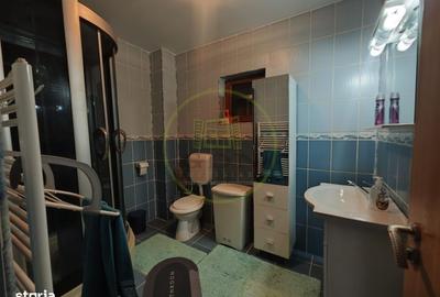 Casă cu 4 camere în Malu Mare - 6