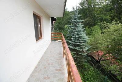 Vila 8 camere si garaj - 11