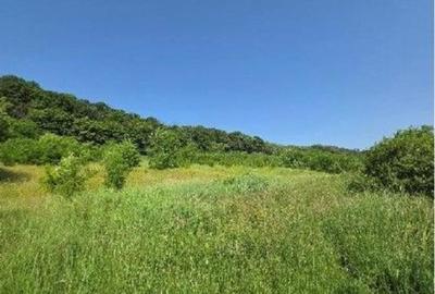 Teren de 2300 mp, în Duda - 2