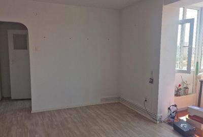 Calea Calarasilor, Hala Traian, semistradal, bloc mixt, centrala termica - 6
