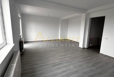 Casă cu 4 camere cu Teren 290 Mp în Central - 3