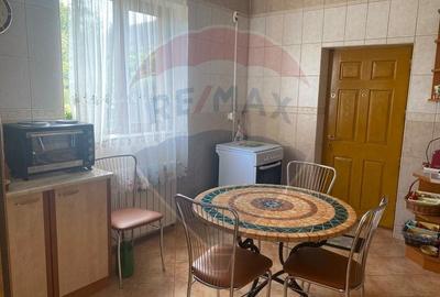 Casă individuală cu 5 camere cu Piscina în Central - 16