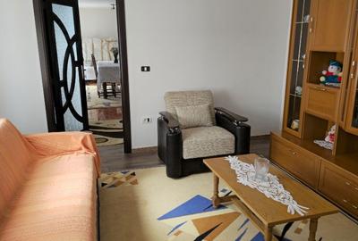 Casă cu 3 camere în Central - 2