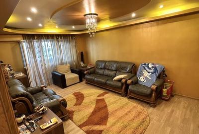 Apartament cu 4 camere decomandat în Tineretului - 1