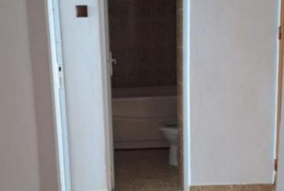 Garsoniera + centrala proprie - Navodari - 3