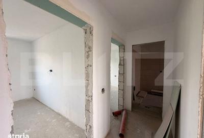 Casă cu 3 camere cu Teren 197.9 Mp în Craiovița Nouă - 9