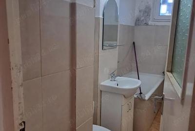 Apartament cu 2 camere semidecomandat în 14 Mai - 9