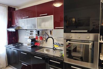 Apartament cu 2 camere decomandat în Drumul Carului - 3