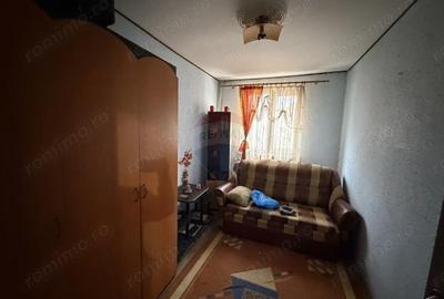 Apartament cu 3 camere decomandat în Sud - 12